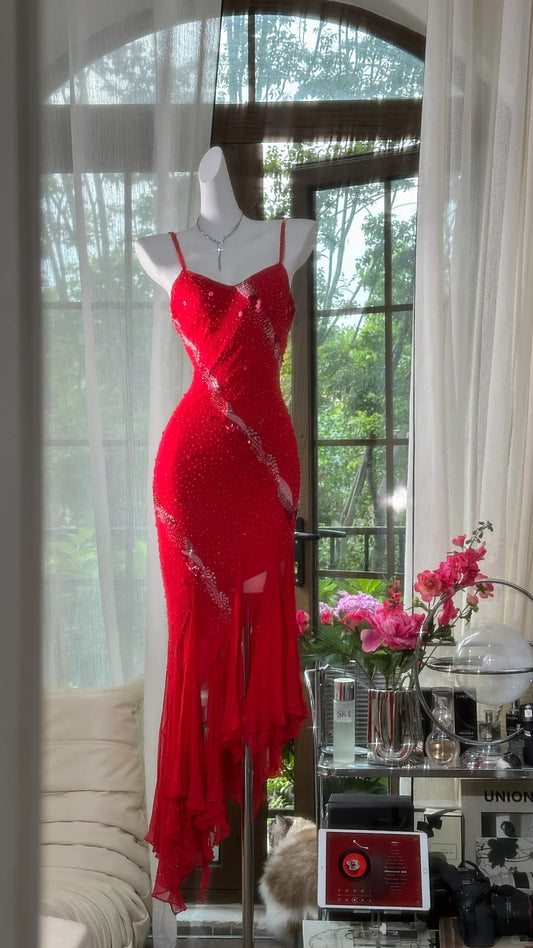 Elegantes Meerjungfrauen-Spaghettiträger-Kleid aus rotem Chiffon mit Perlen, ärmellos, mittellang, Ballkleider MP951