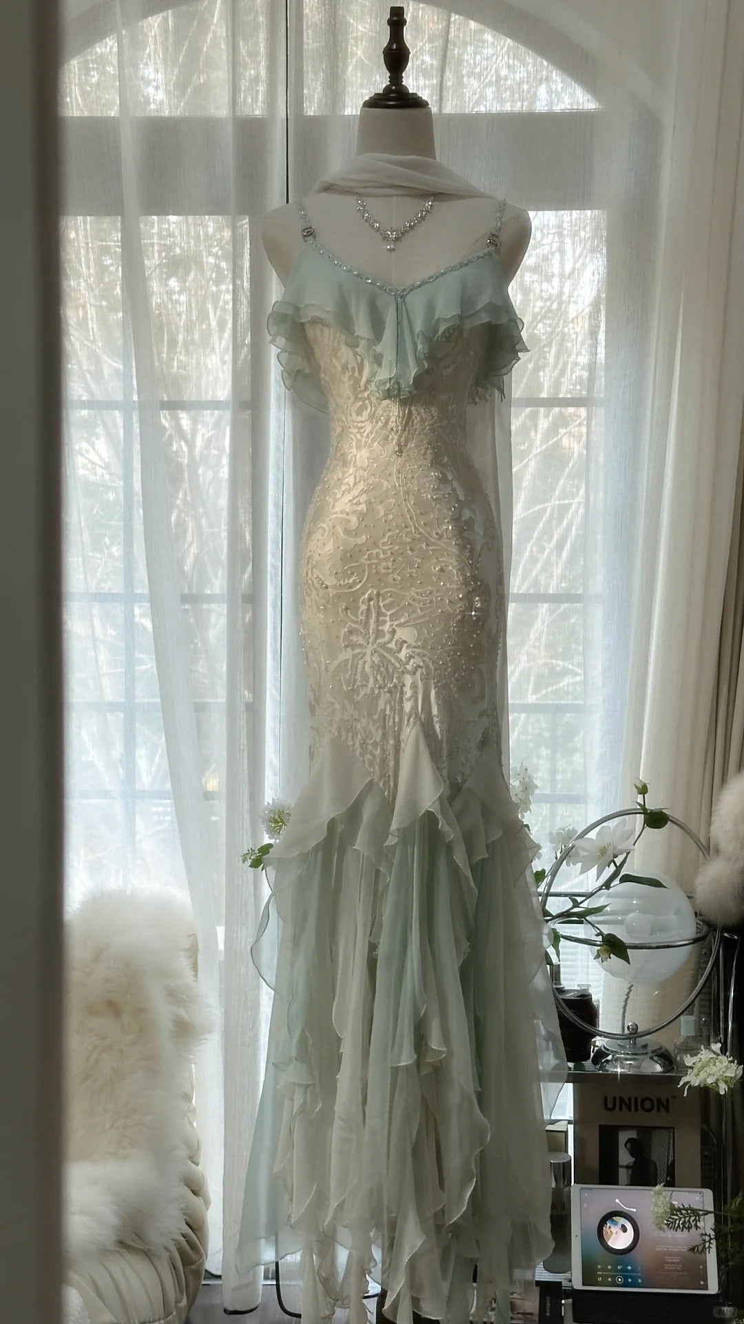 Bescheidene Meerjungfrau Spaghettiträger Minzgrüner Chiffon mit Perlenverzierung Elegantes Abendkleid Langes Abendkleid Ballkleid MP1038