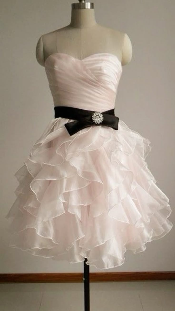 Sexy Ball Gown Sweetheart Blush Pink Tulle Dance Short Mini Homecoming Dresses Inspo Hoco Outfit Idea MP1337