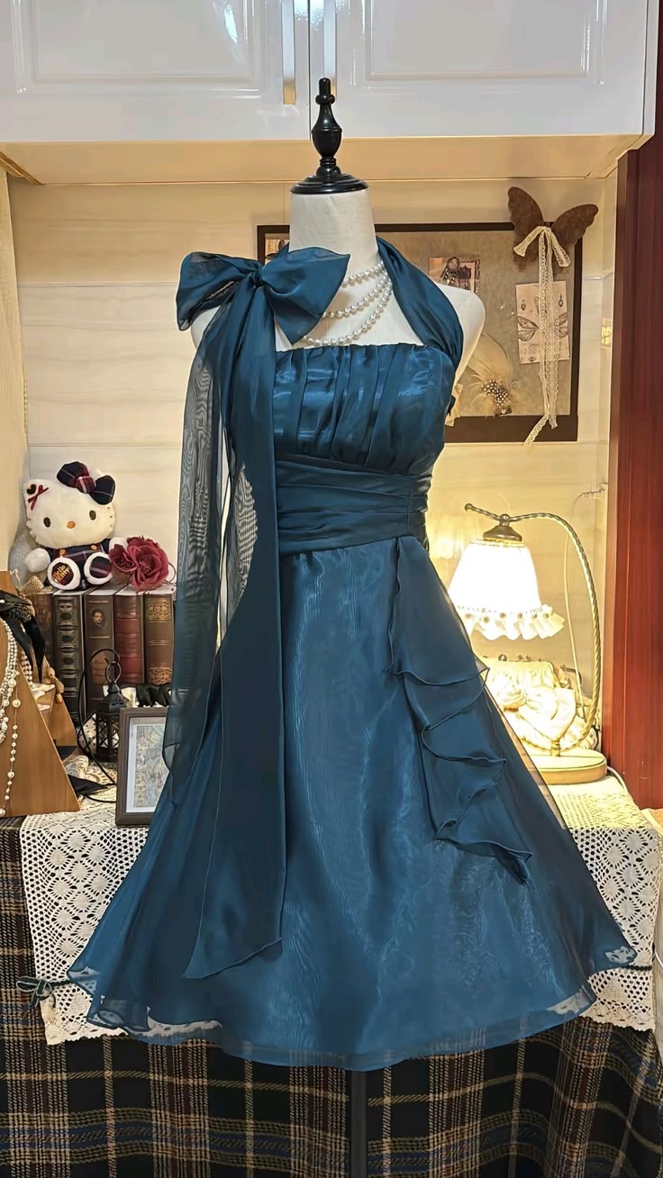 Vintage A Line Halter Teal Blue Chiffon Dance Knee Length Homecoming Dresses Inspo Hoco Dress Ideas MP1368