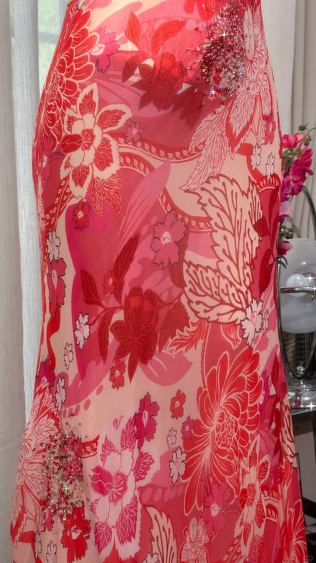 Elegante Meerjungfrau-Spaghettiträger-Chiffonkleid in Rot mit Blumenmuster, ärmellos, lange Ballkleider MP964