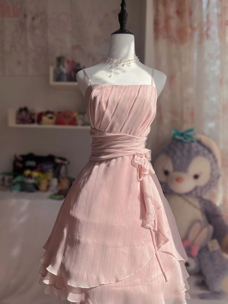 Charmante Robe d'Anniversaire Courte Rose à Bretelles spaghetti A-Ligne pour L'été, Robe Hoco, Tenue de Fête d'Anniversaire MP305