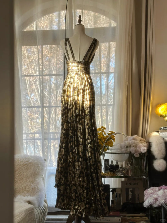Modest A Line V Neck Black Gold Lace Long Sleeveless Formal Gown Prom Dresses MP1090