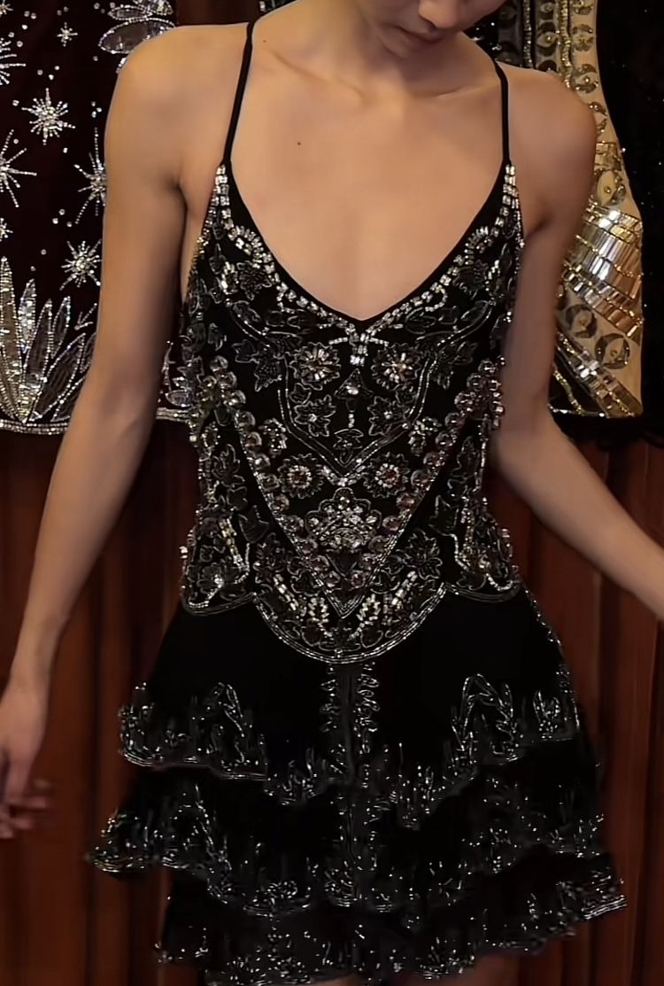 Pretty A line Spaghetti Strap Hoco Dress Inspo Homecoming Classy Black Sequin Birthday Cocktail Outfits MP419