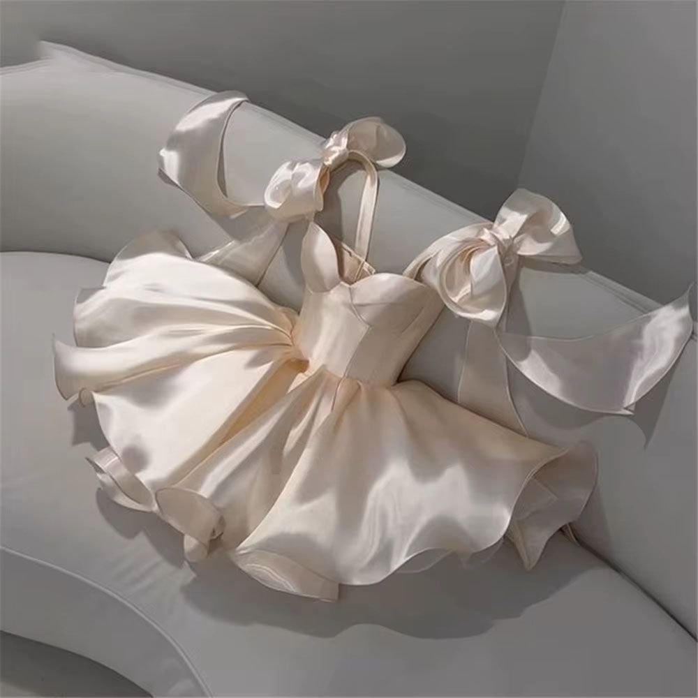 Süßes Ballkleid Sweetheart mit Schleife Hellrosa Satin Mini Kurzes Heimkehrkleid Outfits für den 18. Geburtstag MP541