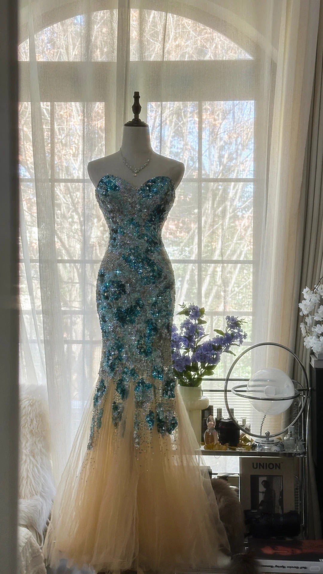 Sexy Mermaid Sweetheart Champagne Tulle With Blue Applique Long Sleeveless Formal Gown Prom Dresses MP1094
