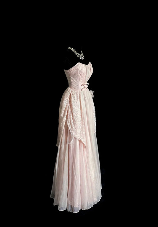 Cute A Line Sweetheart Pink Lace Sleeveless Prom Dresses Long Formal Dress Graduation Gown MP484