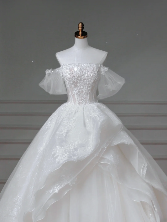 Zeitloses Ballkleid Schulterfrei Kurze Ärmel Spitze Tüll mit Applikationen Prinzessin Hochzeitskleider MP003