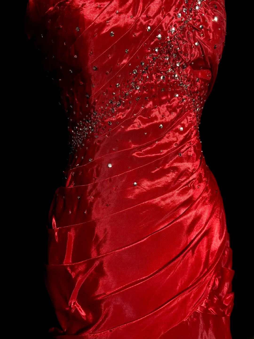 Elegantes Meerjungfrau Trägerloses Rot Ärmelloses Korsett Top Maskenball Ballkleider Langes Festliches Kleid Abschlusskleid MP516