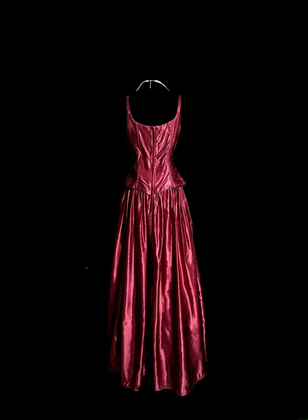 Vintage A-Linie Träger Rot mit besticktem Satin Retro Motto Prom Outfits 90er Y2K Abendkleid Lange Abschlussballkleider MP1189