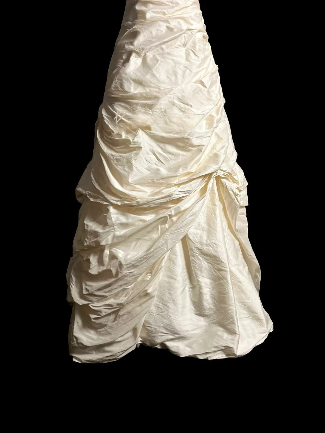 Vintage Ball Gown 70s Sweetheart Taffeta Ivory With Ruffled Court Train Princess Bridal Gowns Wedding Dresses MP1429