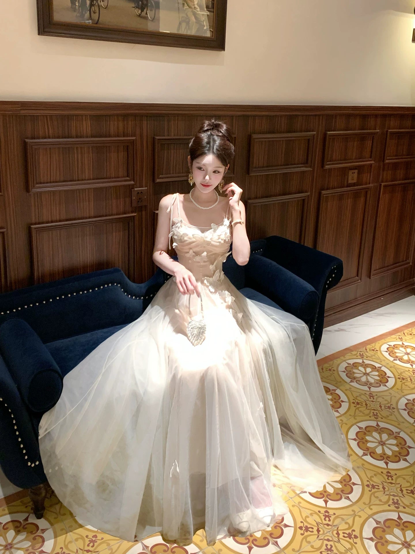 Élégante robe d'anniversaire pour femme 18 ans, en tulle ivoire, coupe trapèze et bretelles spaghetti, pour soirées et tenues de plage MP206