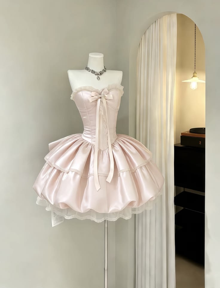 Simple Ball Gown Sweetheart Pink Satin Mini Short Court Homecoming Dresses Hoco Gown MP1395