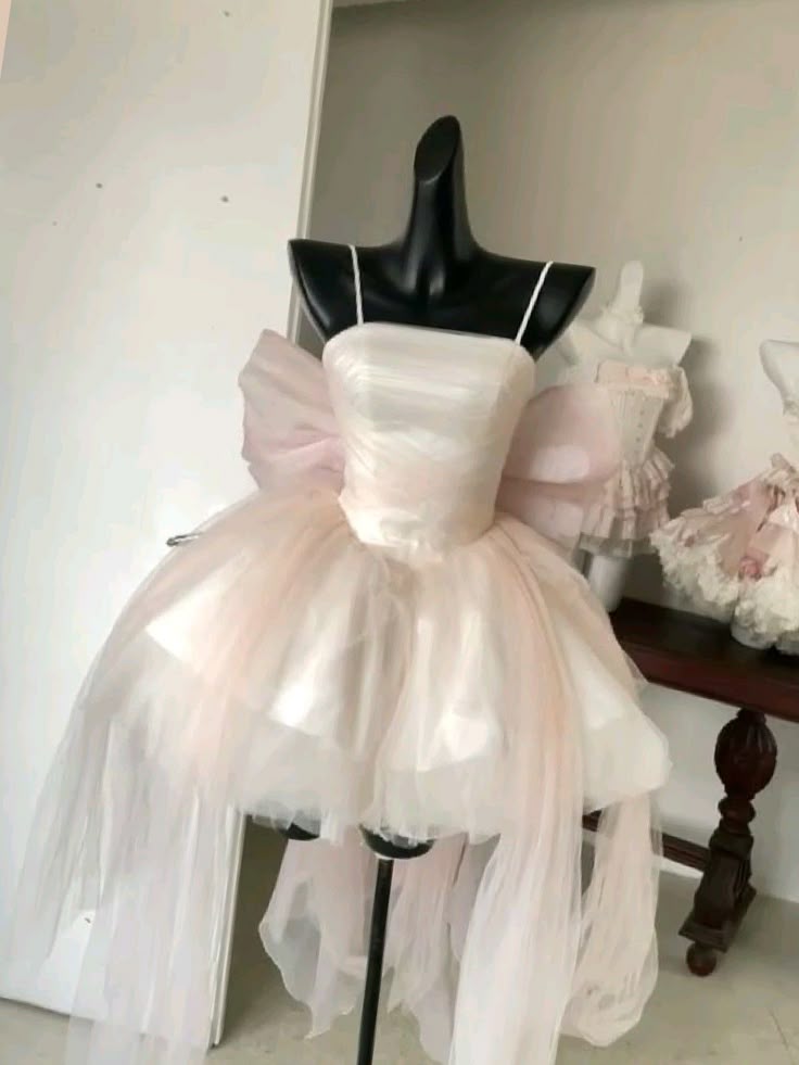 Niedliches Ballkleid Spaghetti-Träger Rosa Tüll Kurz Mini 15 16 Geburtstag Outfits Homecoming Kleid MP749