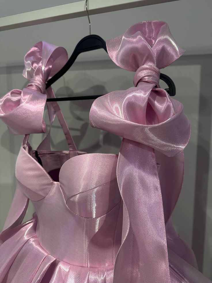 Sexy Ballkleid Spaghettiträger Traube Satin Kurz 17. Geburtstag Outfits Heimkehr Kleider MP930
