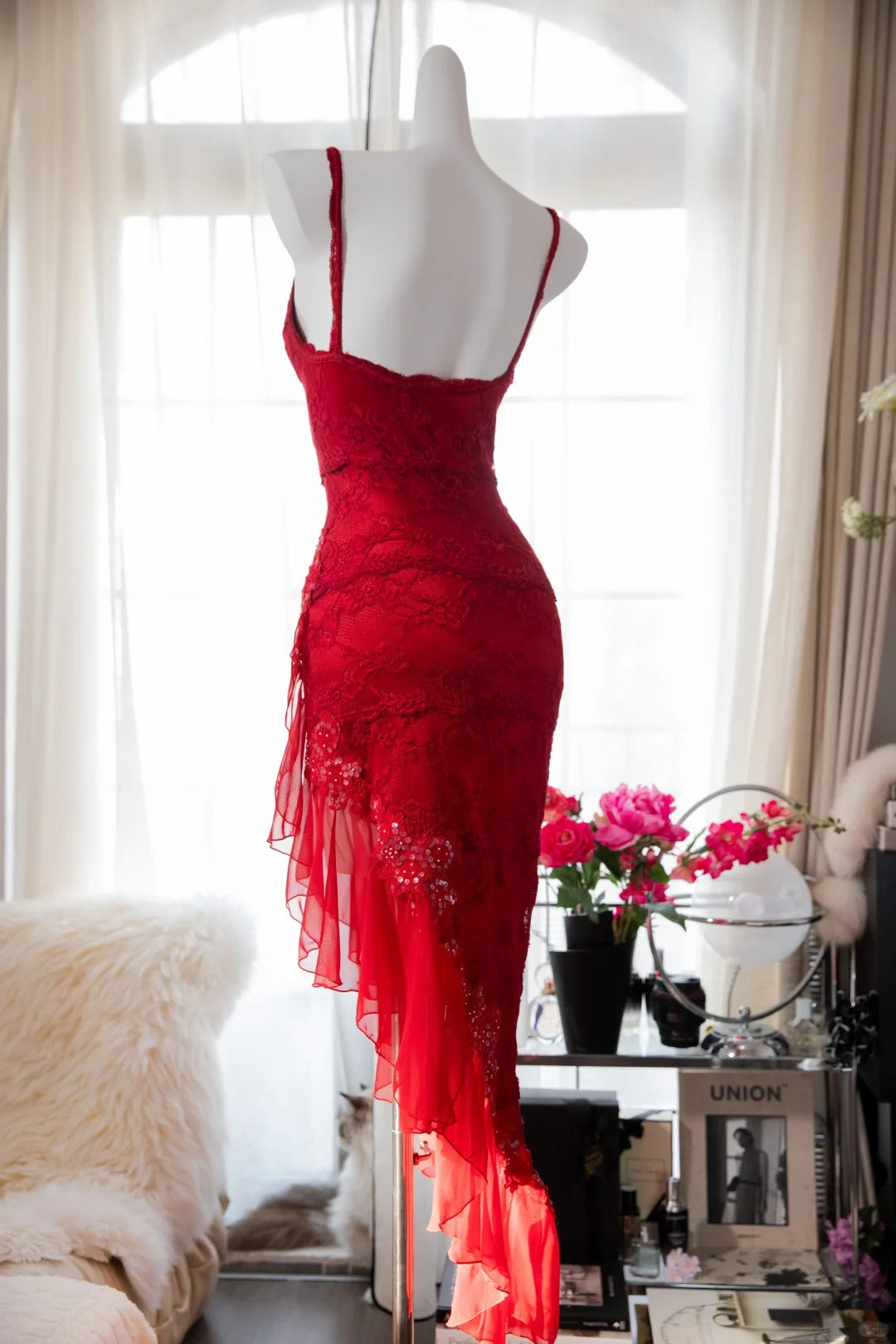 Vintage Meerjungfrau Spaghettiträger Chiffon Asymmetrische Spitze Rotes Abendkleid Ballkleid MP1020