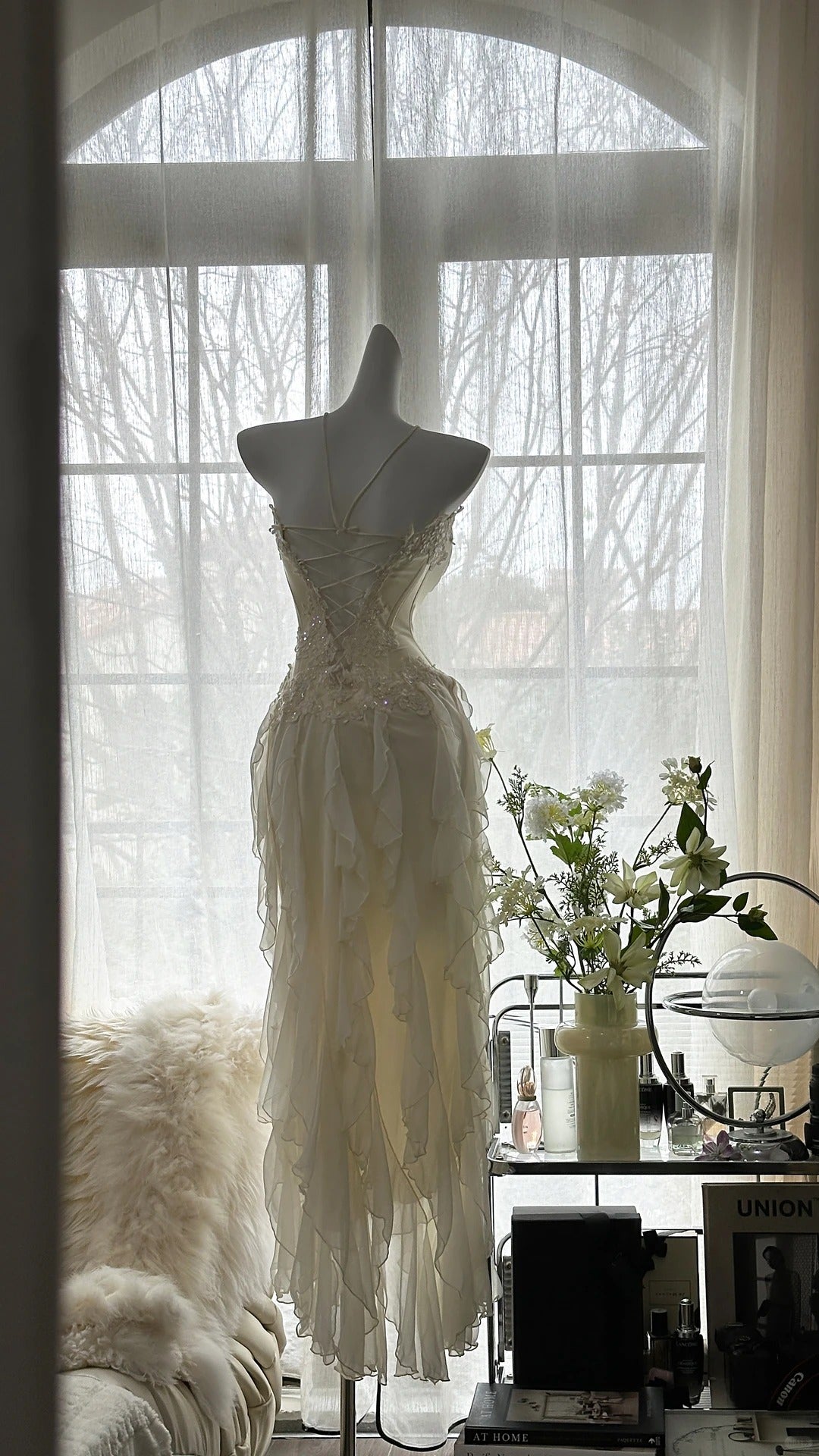 Elegantes A-Linien-Abendkleid aus Chiffon mit Herzausschnitt, Lagen und unregelmäßigem Saum, ärmellose Ballkleider MP982