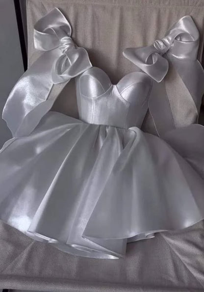 Cute Ball Gown Sweetheart With Bow-knot Pink Satin Mini Short Homecoming Dress 18th Birthday Party Outfits MP540
