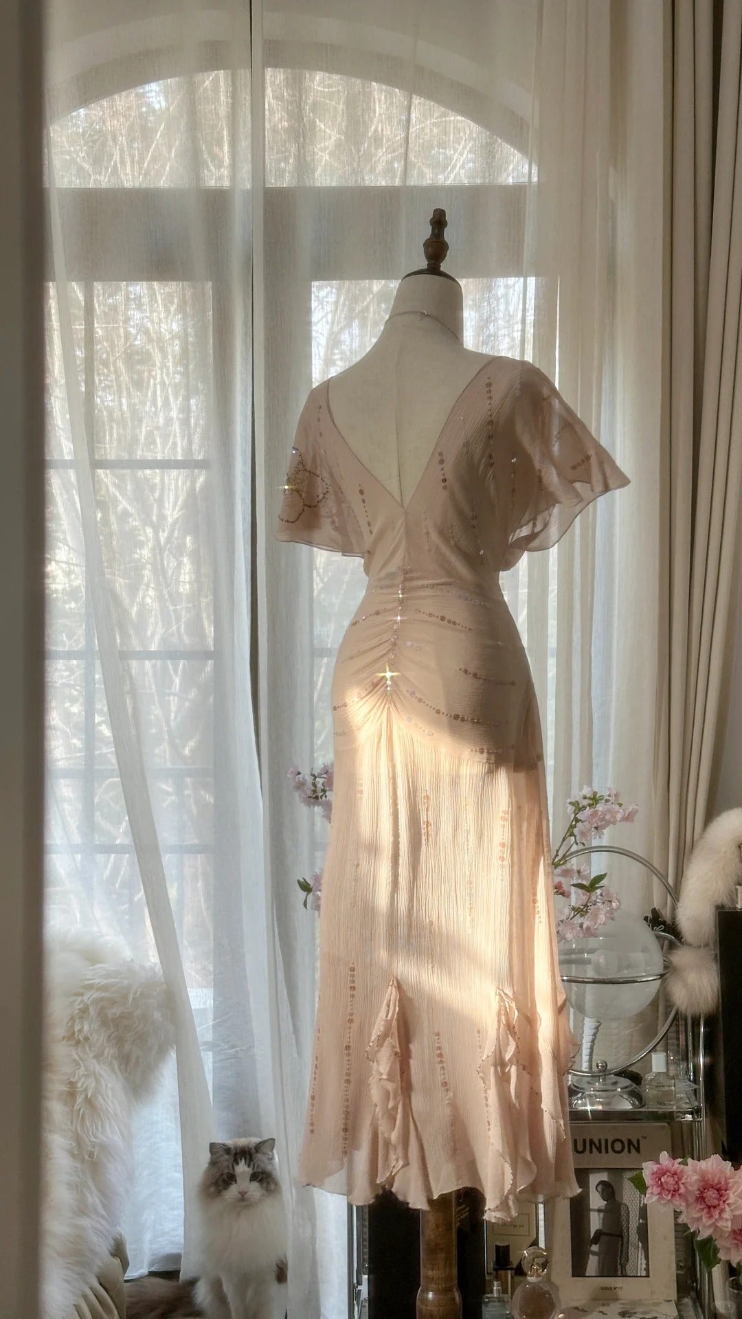 Modest A line V Neck Blush Pink Chiffon With Beading Evening Night Gown Tea Length Prom Dresses MP1036