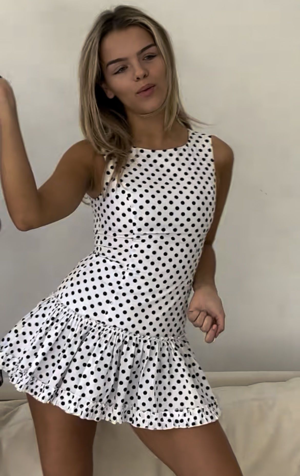 Wunderschönes, figurbetontes weiß-schwarzes Polka-Dot-Hoco-Kleid Inspo Homecoming Edle Party-Outfits MP408