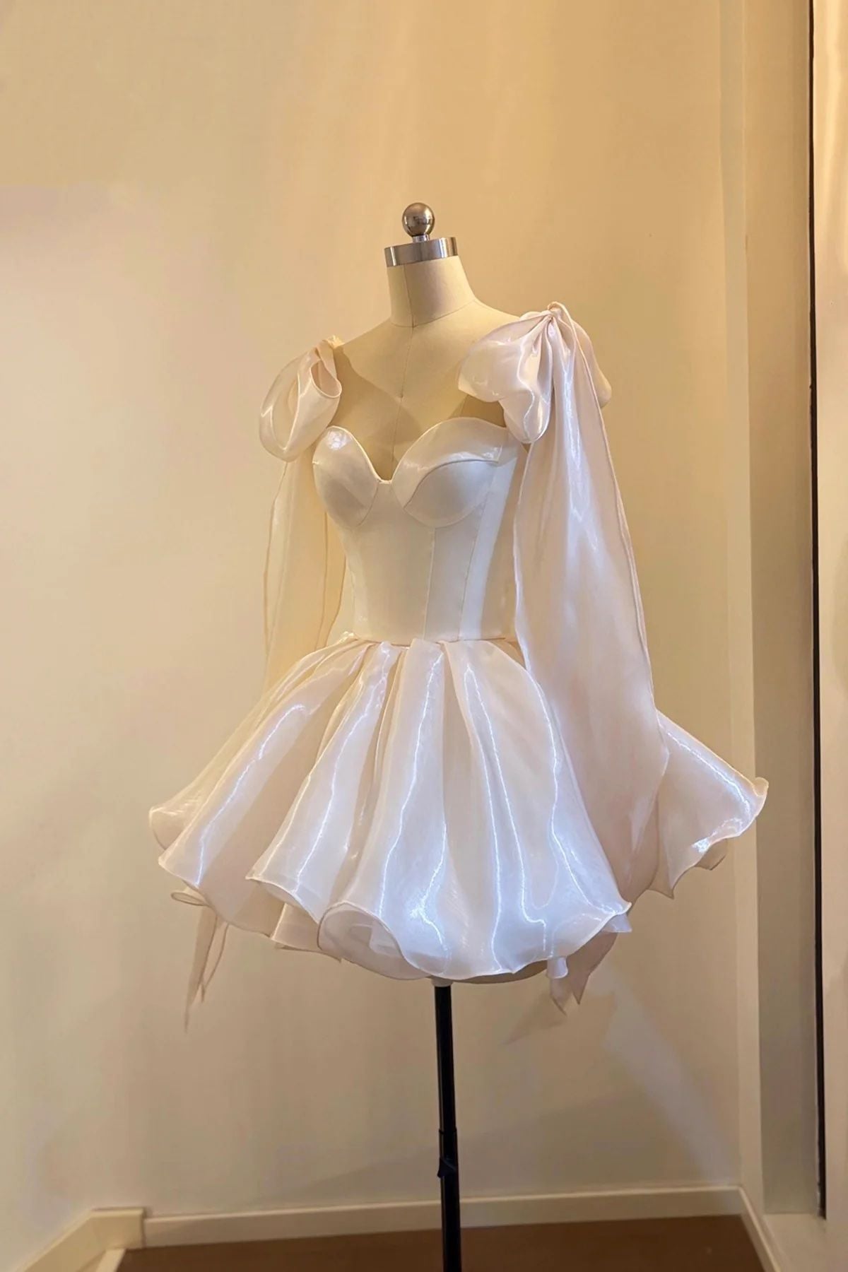 Cute Ball Gown Spaghetti Strap With Bow-knot Light Pink Short Mini Birthday Homecoming Dress MP687