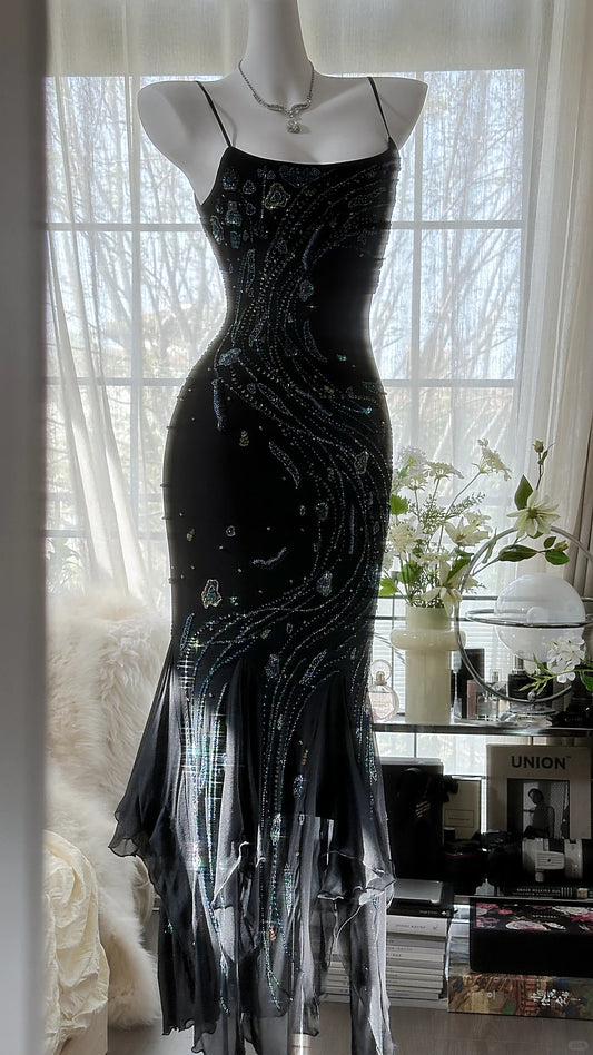 Robe de Soirée de Bal Sirène Chic à Bretelles en Chiffon Noir à Couches Irrégulières sans Manches MP983