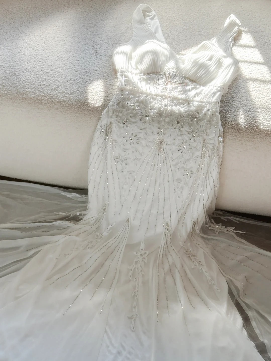 Beautiful Mermaid V Neck White Chiffon With Crystals Floor Length Sleeveless Formal Gown Evening Prom Dresses MP1122