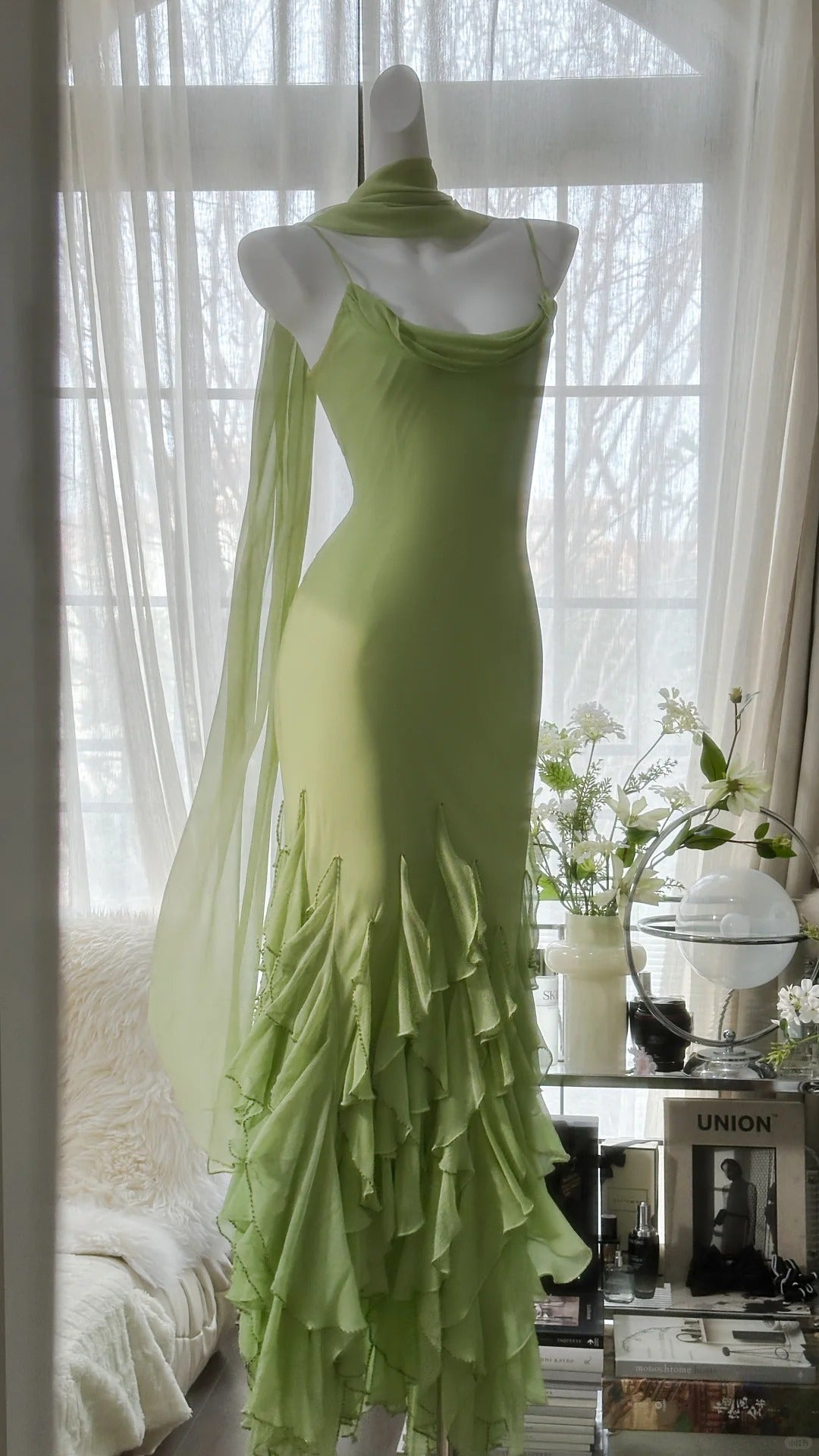 Modeste Robe de Soirée Sirène à Bretelles Fines en Chiffon Vert avec Couches, Longue, sans Manches, pour Bal de Promo MP1029
