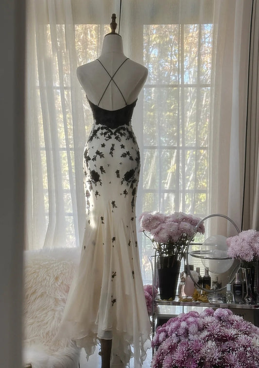 Pretty Mermaid Halter White Chiffon With Black Lace Long Sleeveless Formal Gowns Prom Dresses MP1126