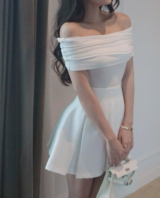 Elegante A-Linie schulterfreies weißes Inspiration-Heimkehrkleid Hoco-Kleid Abschluss-Outfit MP1288