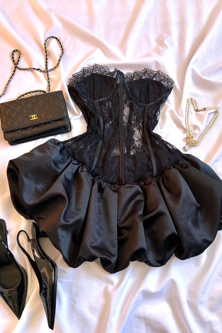 Elegant Ball Gown Sweetheart Black Lace Homecoming Dresses Mini Dress Cocktail Hoco Gown Graduation Outfits MP1241