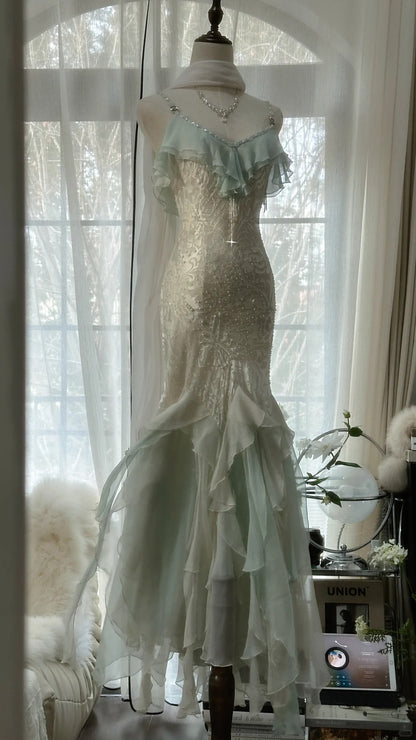Robe de soirée longue sirène modeste en mousseline de soie vert menthe à bretelles spaghetti et perles MP1038