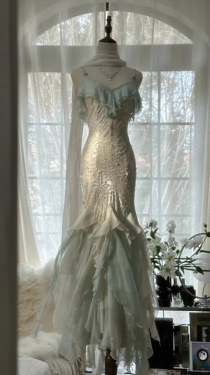 Robe de soirée longue sirène modeste en mousseline de soie vert menthe à bretelles spaghetti et perles MP1038