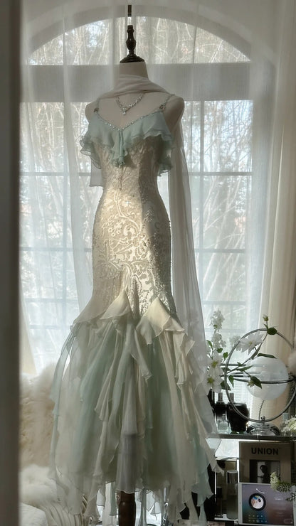 Robe de soirée longue sirène modeste en mousseline de soie vert menthe à bretelles spaghetti et perles MP1038