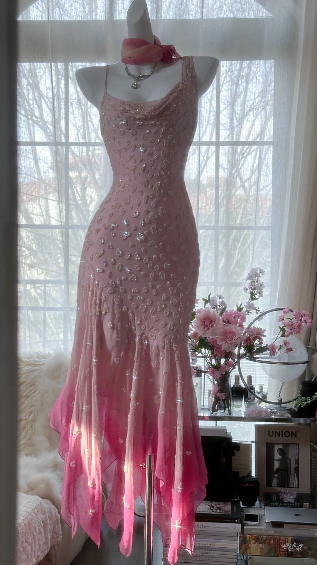 Robe de soirée asymétrique sans manches en mousseline de soie rose à fines bretelles, style sirène féerique, pour bal de promo MP984