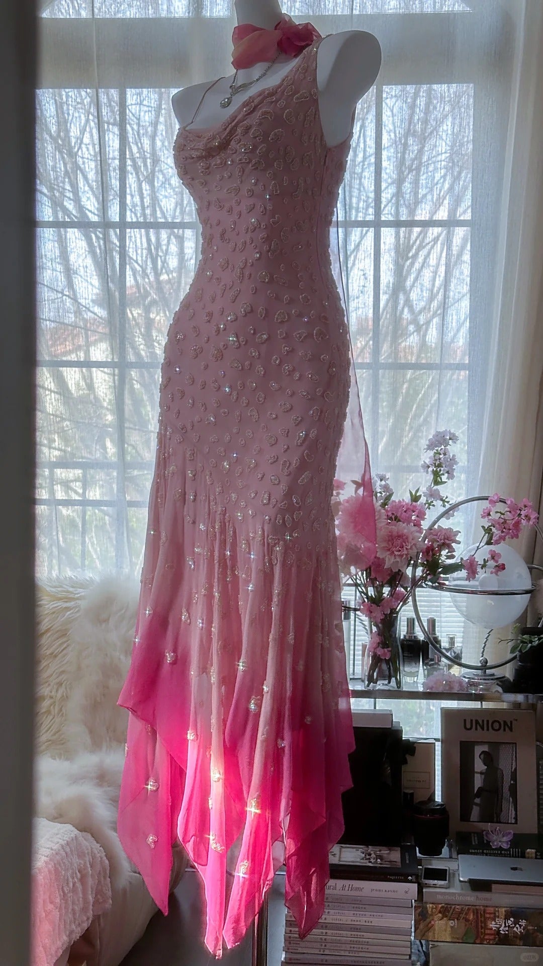 Robe de soirée asymétrique sans manches en mousseline de soie rose à fines bretelles, style sirène féerique, pour bal de promo MP984