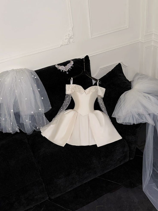 Elegantes Ballkleid schulterfrei Elfenbein-Inspiration Homecoming Kleider Hoco Kleid Abschluss Outfits MP1280