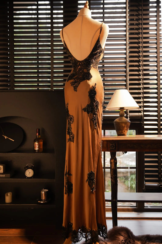 Robe de bal de gala sans manches en dentelle noire, style sirène, chic et éthérée, avec fines bretelles MP1134