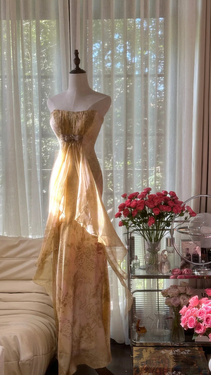 Einfaches A-Linien trägerloses Ballkleid in Blush Pink mit Perlenbesatz, langes Abendkleid MP1023