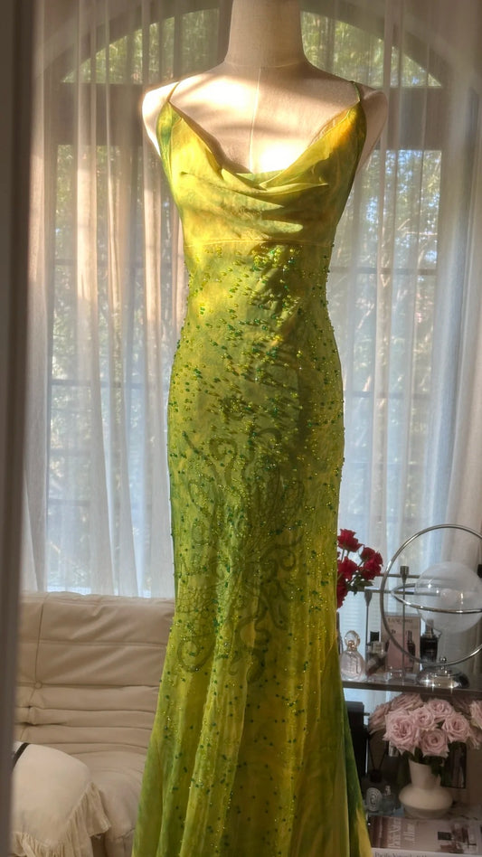 Élégante et Éthérée Robe Sirène Bretelles Fines en Mousseline Verte sans Manches pour Gala, Concours de Beauté et Bal de Fin d'Année MP1139