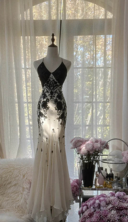 Pretty Mermaid Halter White Chiffon With Black Lace Long Sleeveless Formal Gowns Prom Dresses MP1126
