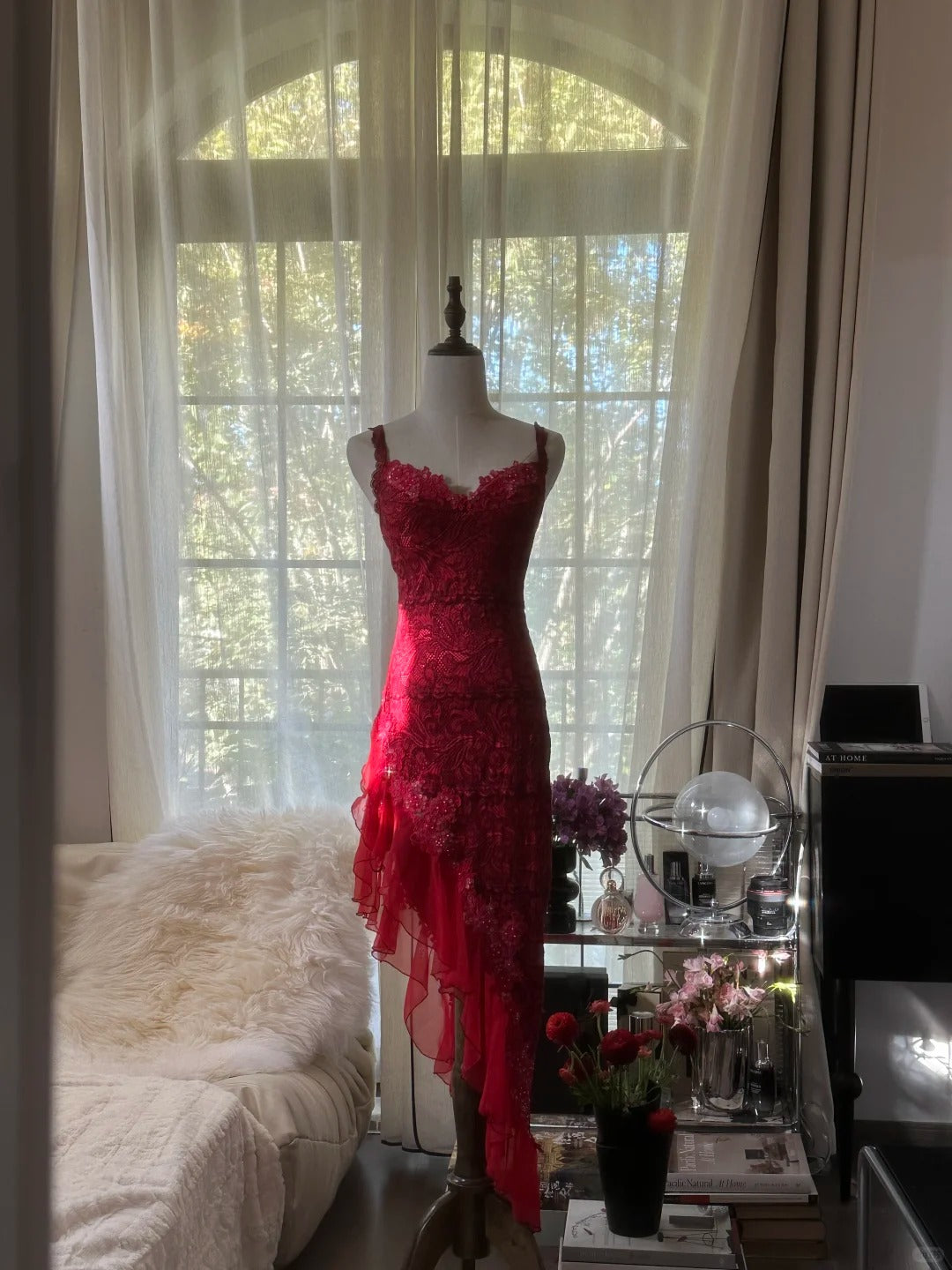 Süßes Etui Spaghetti-Träger Rot Spitze Unregelmäßiges Ärmelloses Formelles Abendkleid Ballkleider MP1133