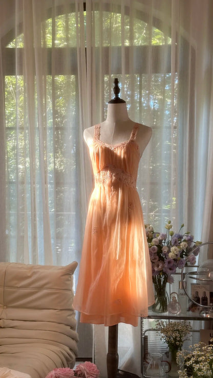 Niedliche Homecoming-Kleider A-Linie Sweetheart Chiffon Knielang Cocktail Abschlussball Outfits MP1129