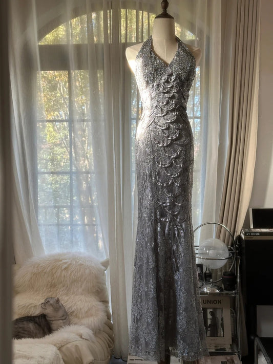 Modest Mermaid Halter V Neck Silver Gray Lace Long Sleeveless Formal Gown Evening Prom Dresses MP1089
