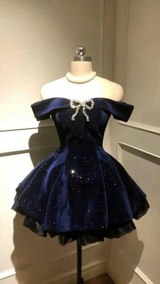 Elegantes Ballkleid Off-Shoulder Marineblau Homecoming Kleider Mini Cocktail Hoco Kleid Abschlussfeier Outfits MP1247
