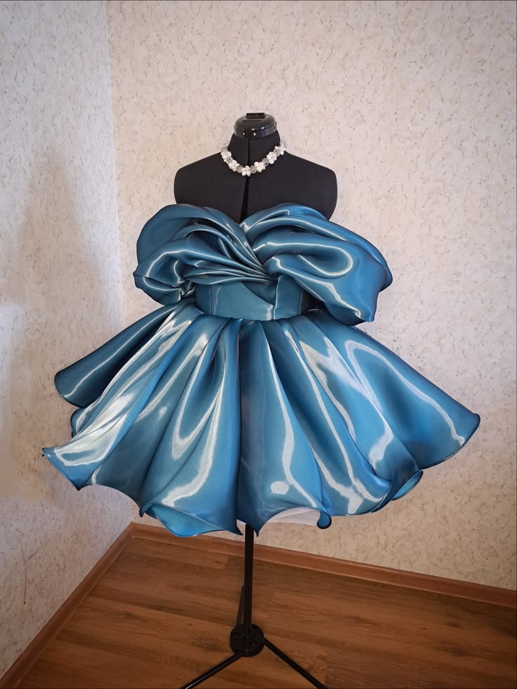 Einzigartiges Ballkleid schulterfrei Blau mit Ärmeln Mini Kurzes Hof-Heimkehrkleid Hoco Kleid MP1338