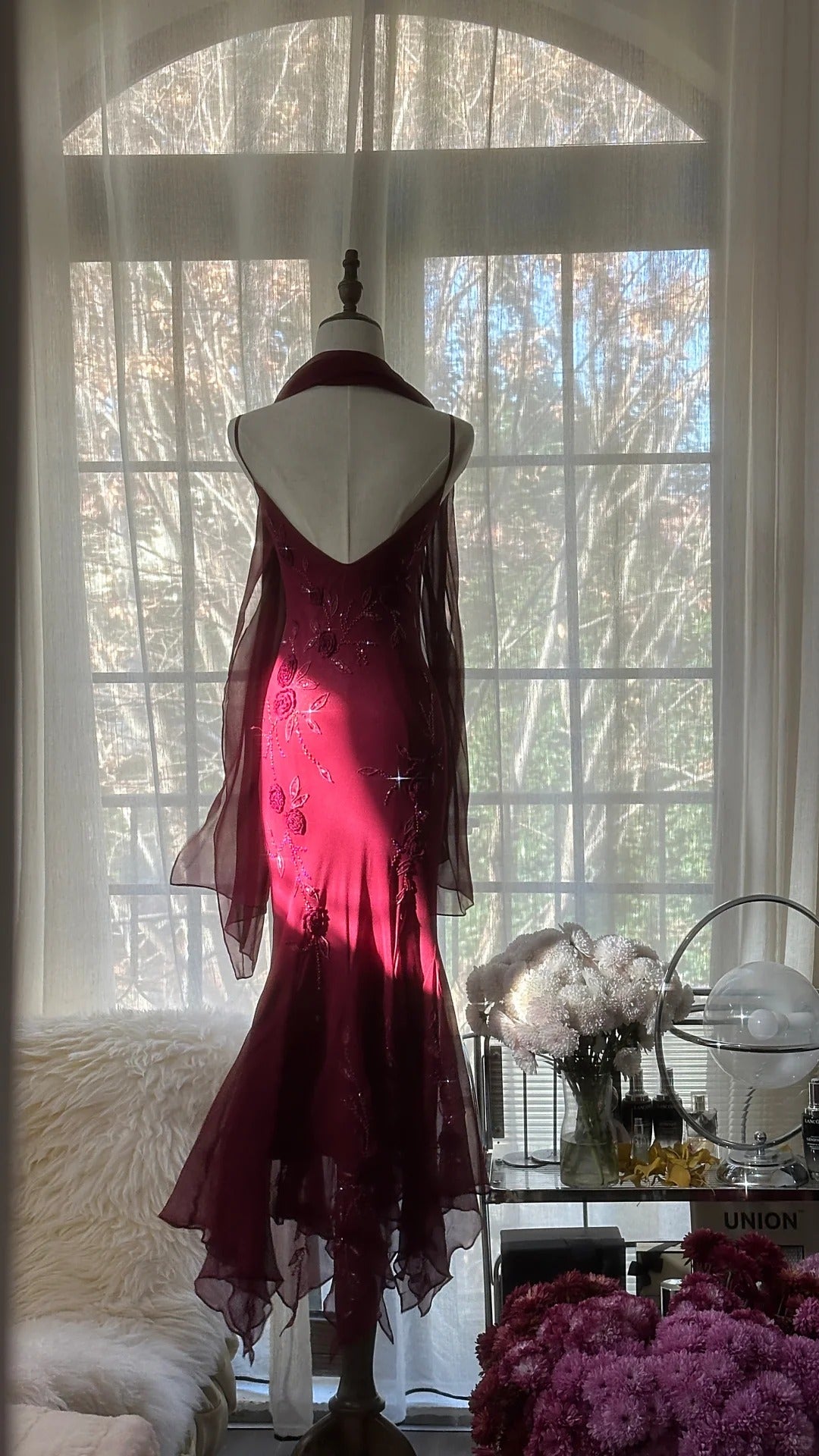 Robe de soirée modeste bordeaux en mousseline de soie à bretelles fines avec écharpe, longue et sans manches, pour bal de promo MP1098