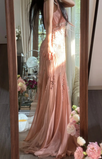 Elegantes & Ätherisches Meerjungfrauen-V-Ausschnitt-Kleid aus Chiffon in Errötendem Rosa, Ärmellos, für Gala, Schönheitswettbewerb, Abschlussballkleider MP1137