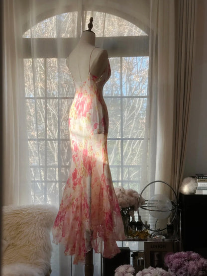 Bescheidenes Meerjungfrauen-Spaghettiträger-Kleid aus pinkfarbenem Chiffon mit Blumenmuster, lang, ärmellos, formelles Abend-/Ballkleid MP1087