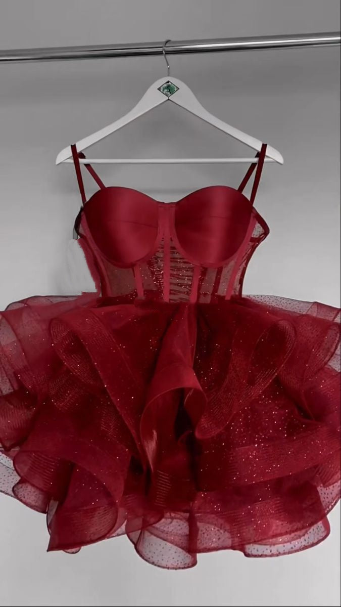 Erschwingliches Ballkleid mit Spaghettiträgern in Burgund, High School Homecoming Kleid, Mini Hoco Kleid, Cocktail-Outfit MP1250